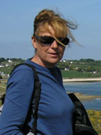 Brigitte du Castel énergéticienne, photo prise en vacances, tout près de la Pointe du Raz en Bretagne